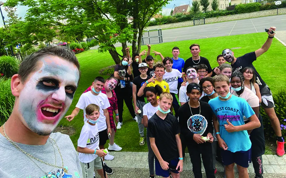 Maison des jeunes photo de groupes