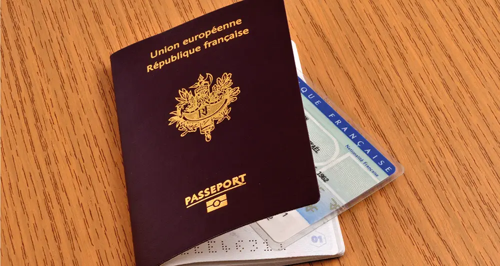 Passeport et carte national d'identité